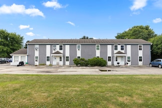 501 W Comanche Ave, Shabbona, IL 60550
