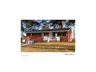 160 Greenland Dr, Washington, WV 26181