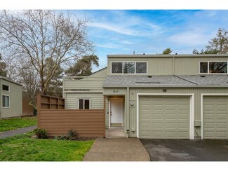 1845 NW Rolling Hill Dr, Beaverton, OR 97006