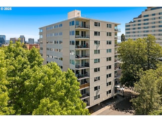 2211 SW Park Place Unit 603, Portland, OR 97205