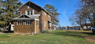 2370 N McDonel St, Lima, OH 45801