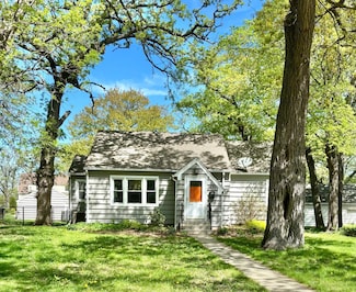 1429 Circle Dr, Albert Lea, MN 56007