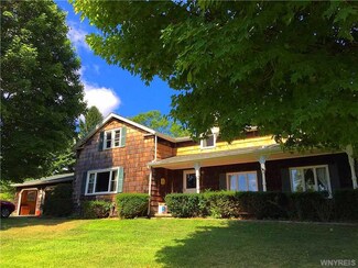 10142 Clarksburg Rd, Eden, NY 14057