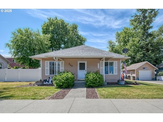 440 E Main St, Athena, OR 97813