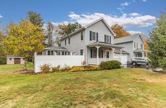 6 Robin Ln, Greenland, NH 03840