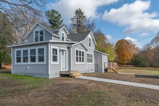 6124 S 124th Ave, Rothbury, MI 49452