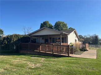 3103 Wattova Rd NW, Massillon, OH 44646