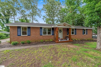 110 Sycamore Dr, Mauldin, SC 29662