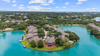403 Brook Shore Ct, Sugar Land, TX 77478
