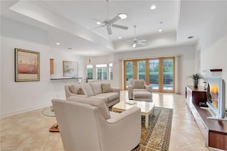 4850 Europa Dr, Naples, FL 34105