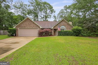 83 Pinewood Ln, Allenhurst, GA 31301