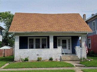 1426 S 9th St, Terre Haute, IN 47802
