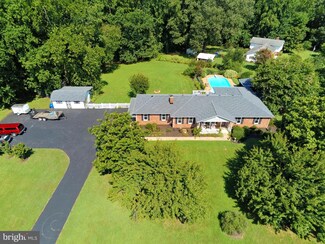 11382 Danube Ct, La Plata, MD 20646