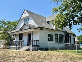 1304 W Maxwell Ave, Spokane, WA 99201