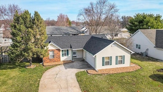 3285 Springbrook Dr, Belleville, IL 62221