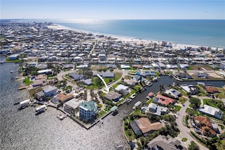 5660 Williams Dr, Fort Myers Beach, FL 33931