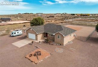 1352 N Blue Lake Ln, Pueblo, CO 81007