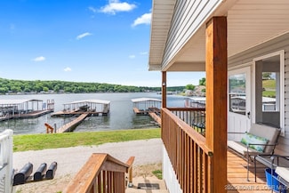 29566 Hunter Rd, Gravois Mills, MO 65037