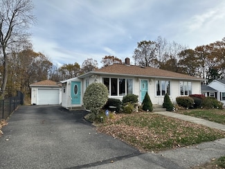 20 Wedgewood Rd, Worcester, MA 01602