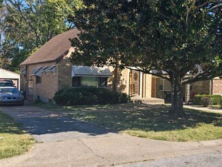 1631 Orchid Ave, Saint Louis, MO 63147