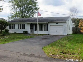 7879 Rinaldo Blvd W, Bridgeport, NY 13030