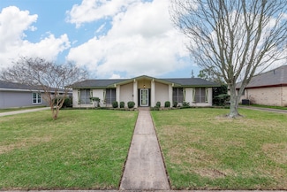 2803 Memphis Ave, Nederland, TX 77627
