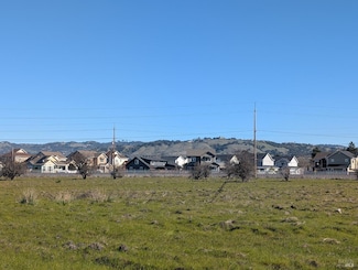 2318 Francisco Ave, Larkfield-Wikiup, CA 95403