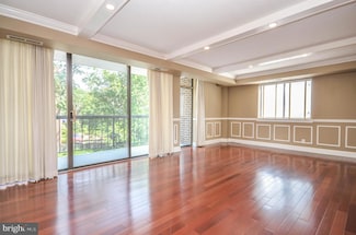 1401 N Rhodes St Unit 205, Arlington, VA 22209
