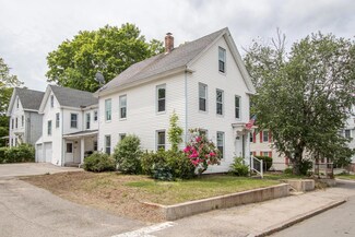 10 Allen St, Berwick, ME 03901