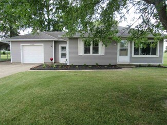 21808 Woodburn Rd, Woodburn, IN 46797