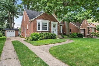 4032 W 204th St, Cleveland, OH 44126