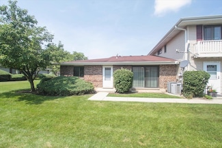 1319 Forestdale Ct Unit 554, Schaumburg, IL 60193