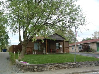 901 N Maple St, Bloomington, IN 47404