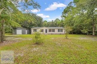 292 Copperhead Rd SE, Allenhurst, GA 31301