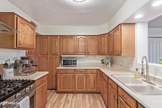 3607 N 21st Ave, Phoenix, AZ 85015