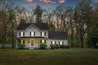12 Gilson Rd, Littleton, MA 01460