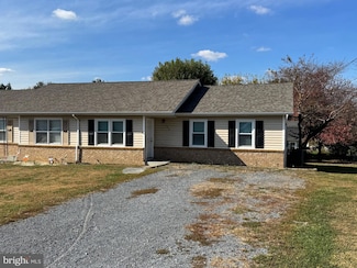 125 Early Dr, Winchester, VA 22603