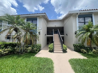 1543 Lake Crystal Dr Unit F, West Palm Beach, FL 33411