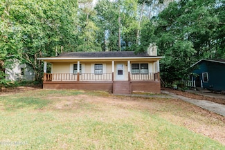 824 N Confederate Dr, Macon, GA 31220