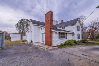 177 Lanford Rd, Enoree, SC 29335