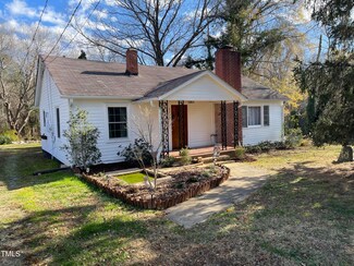 2239 Hurdle Mills Rd, Roxboro, NC 27574