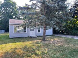 5903 Iowa Ave, Portage, MI 49024