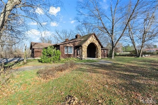 2071 Pcr 806, Perryville, MO 63775