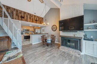 197 Holly Hill Cir, Holly Lake Ranch, TX 75765