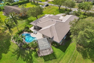 13711 SW 18th Ct, Davie, FL 33325
