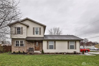 1900 Monarch Dr, Middletown, OH 45044