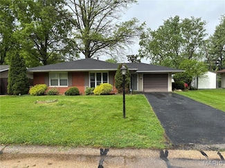 213 Todd Ln, Belleville, IL 62221