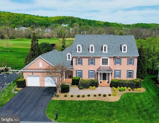 16223 Fieldmaster Cir, Leesburg, VA 20176