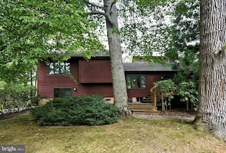 179 Almshouse Rd, Doylestown, PA 18901