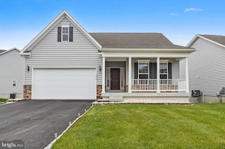 219 Heron Cir, New Castle, DE 19720